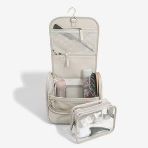 Stackers Hanging Toiletry Bag